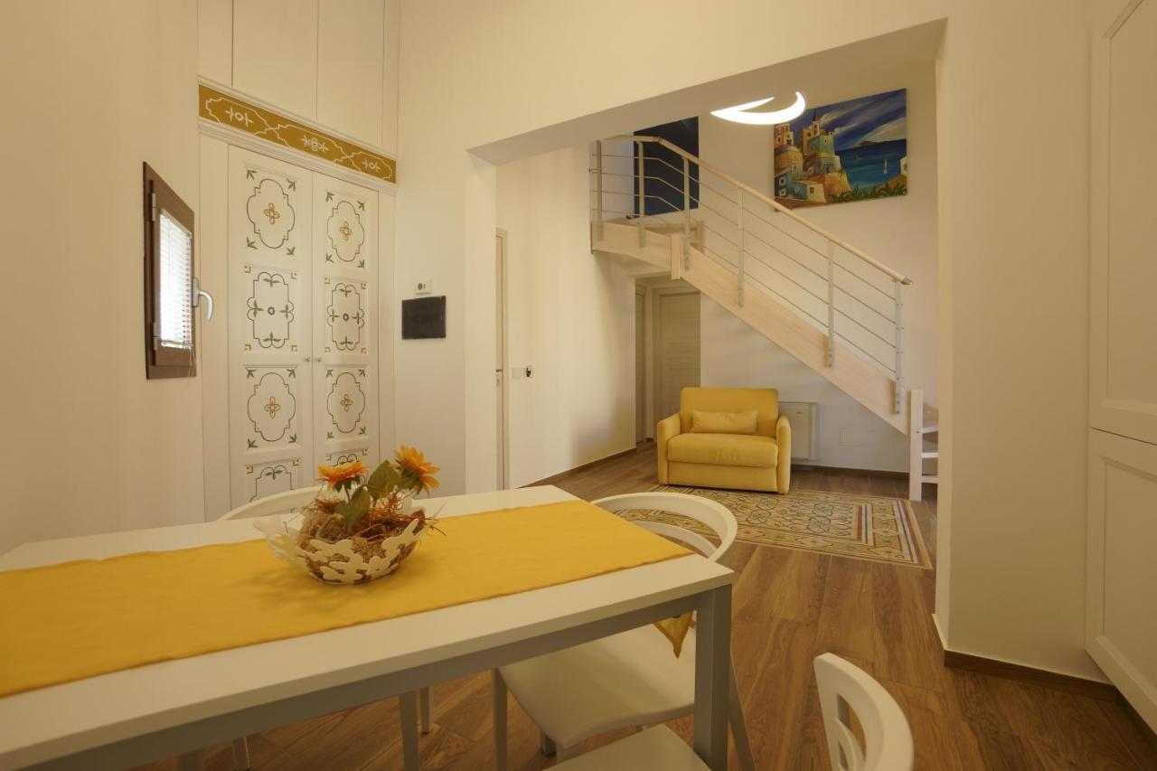 Stabile Holidayhome 카스텔라마레델골포 외부 사진